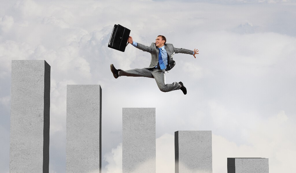 Eğitiminiz Devam Ederken Kariyerinizi Geliştirebileceğiniz 8 Öneri